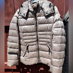 Andrew Marc Women's Quilted Puffer Jacket - Gold/Gray